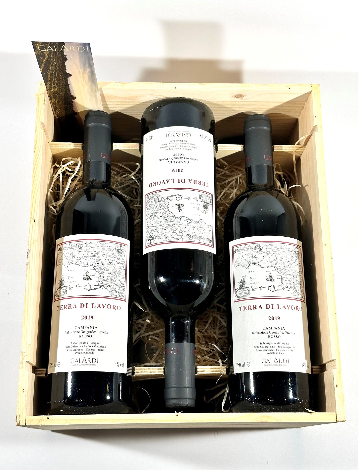 GALARDI TERRA DI LAVORO 2019 VINO ROSSO BIO CAMPANIA IGT Cassa Di legno