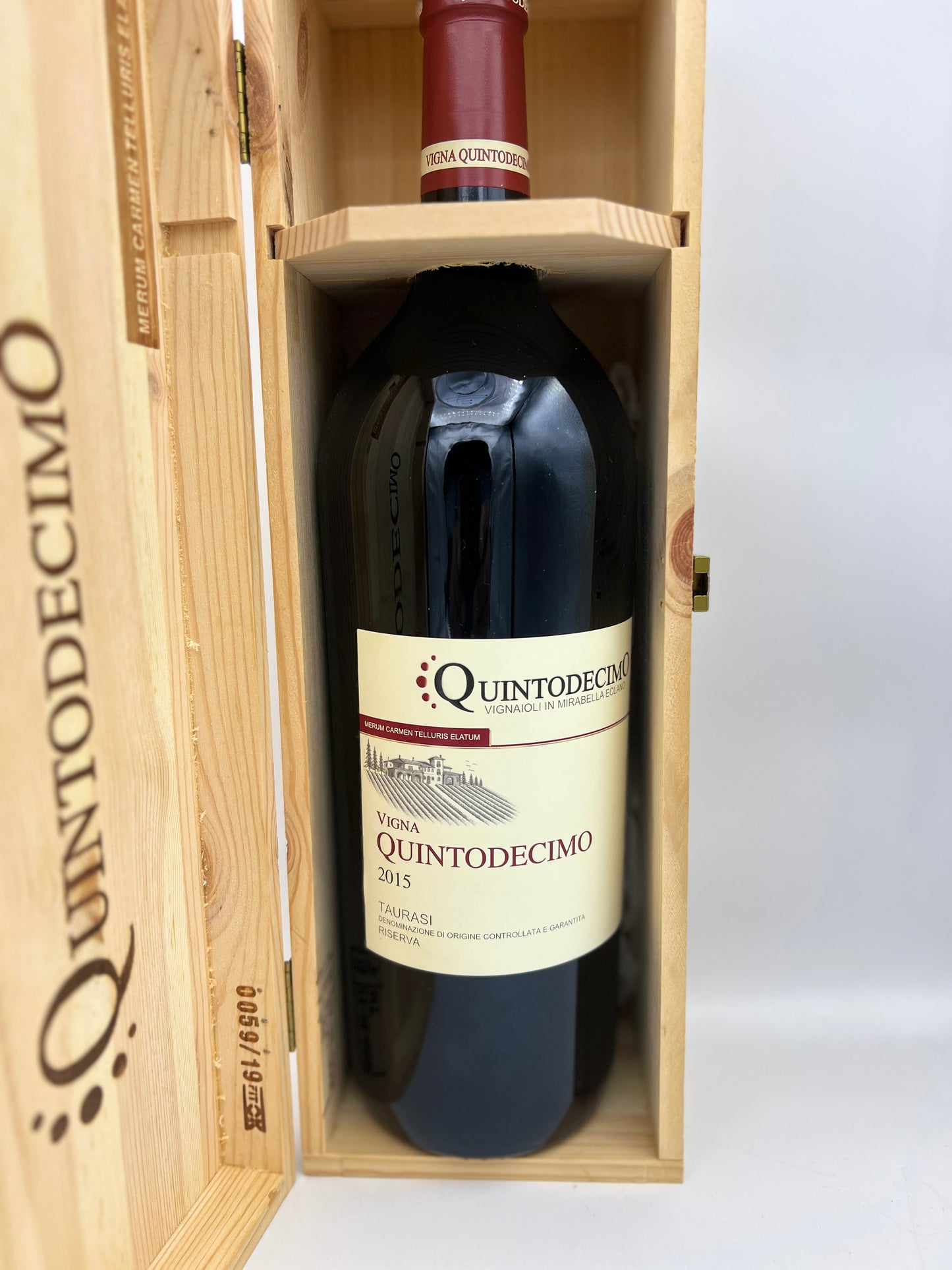 Quintodecimo - Villa Quintodecimo Taurasi riserva 2015 cassa legno