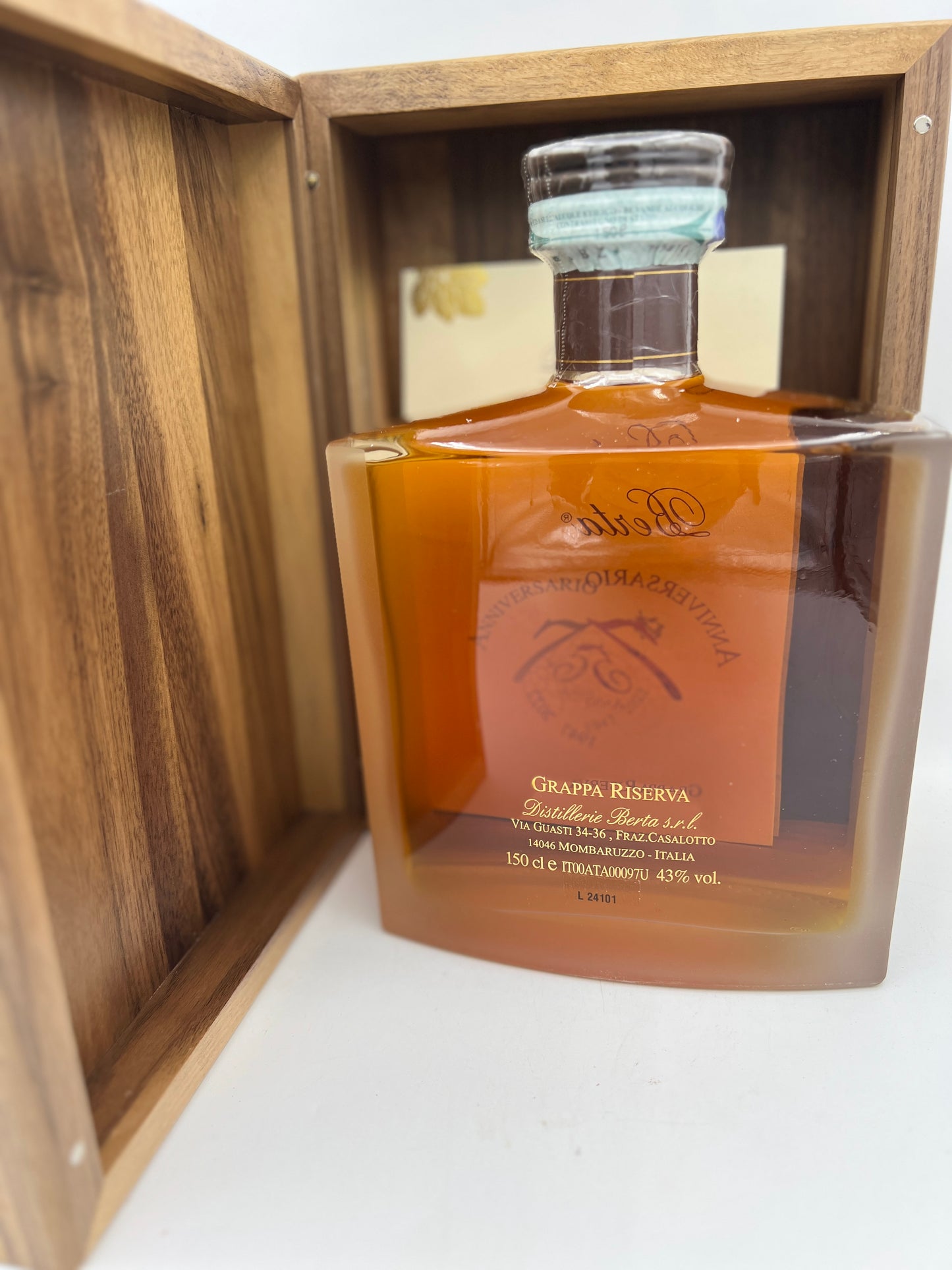 Grappa Berta Riserva Anniversario 75 Anni Magnum