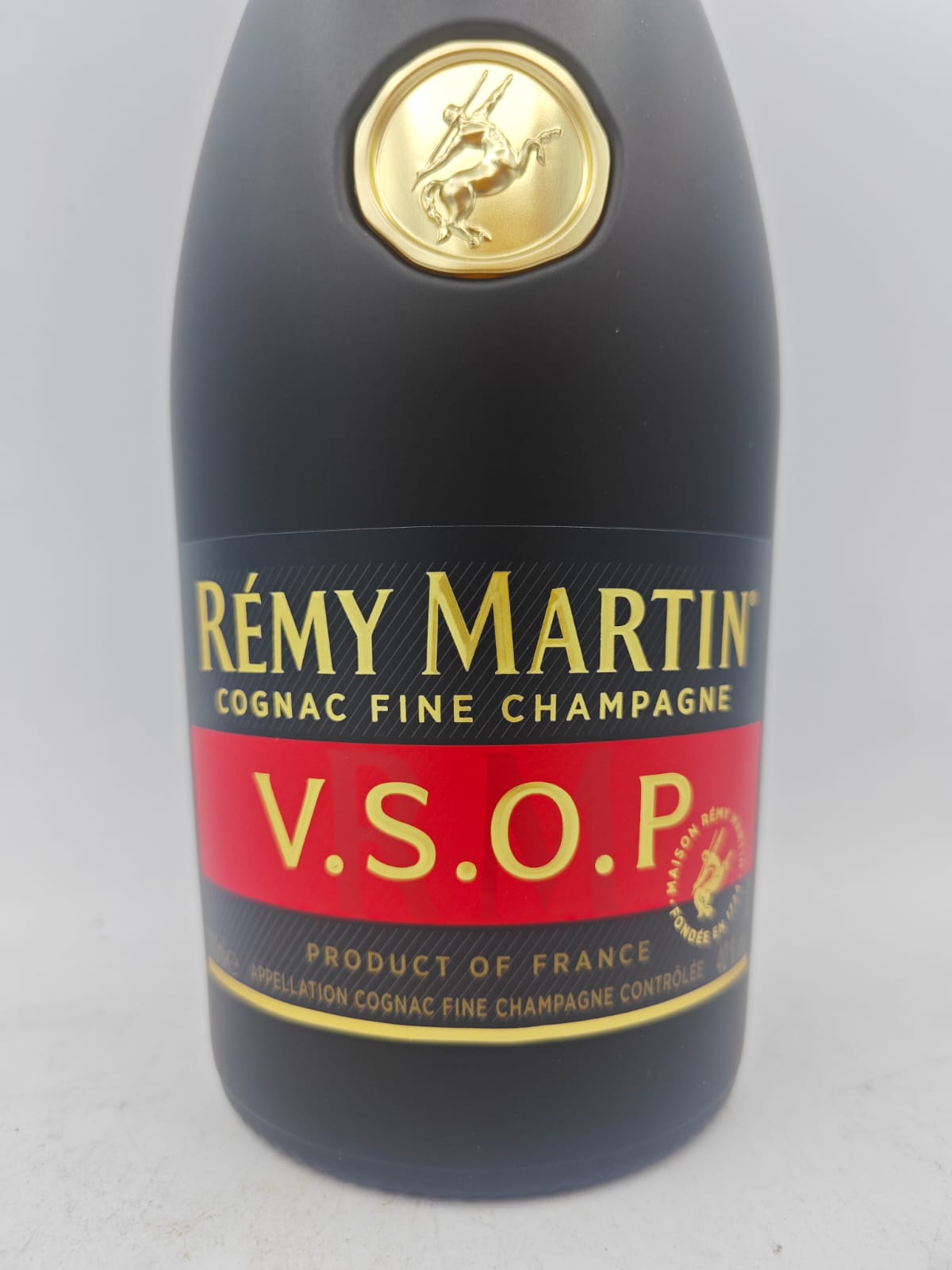 RÉMY MARTIN - COGNAC FINE CHAMPAGNE V.S.O.P