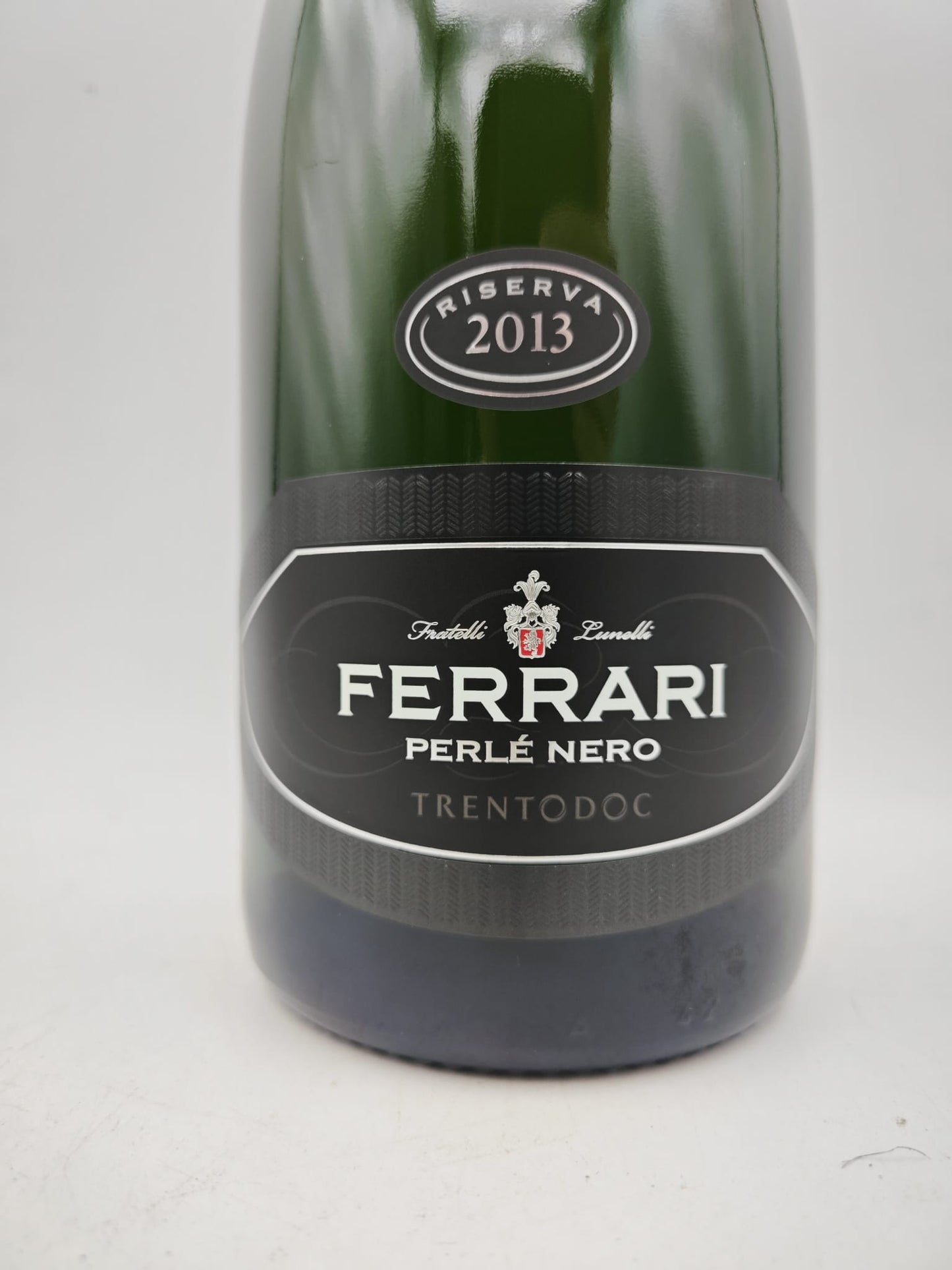 Ferrari - Trento Riserva DOC "Perlé Nero" 2016 (astuccio)