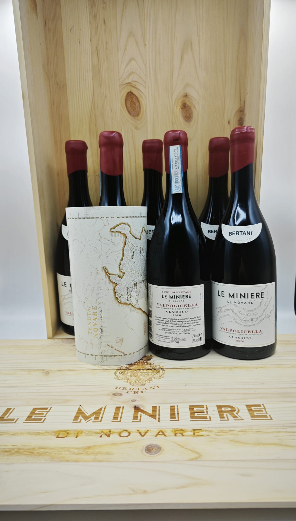 Bertani Cru - Le Miniere di Novare Valpolicella Classico Doc 2020 Bertani Cassa Legno 6 Bottiglie