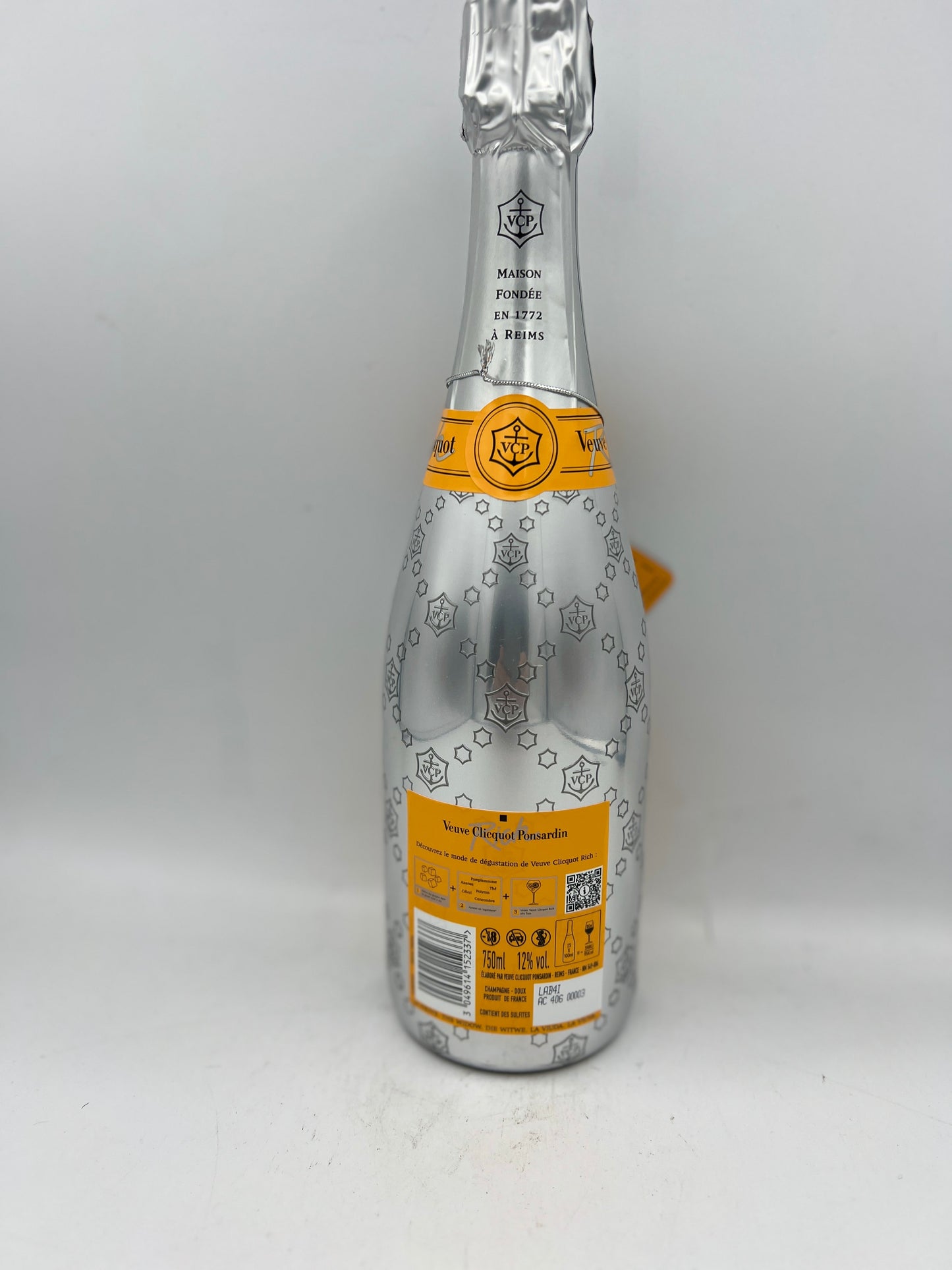 Champagne Rich Veuve Clicquot