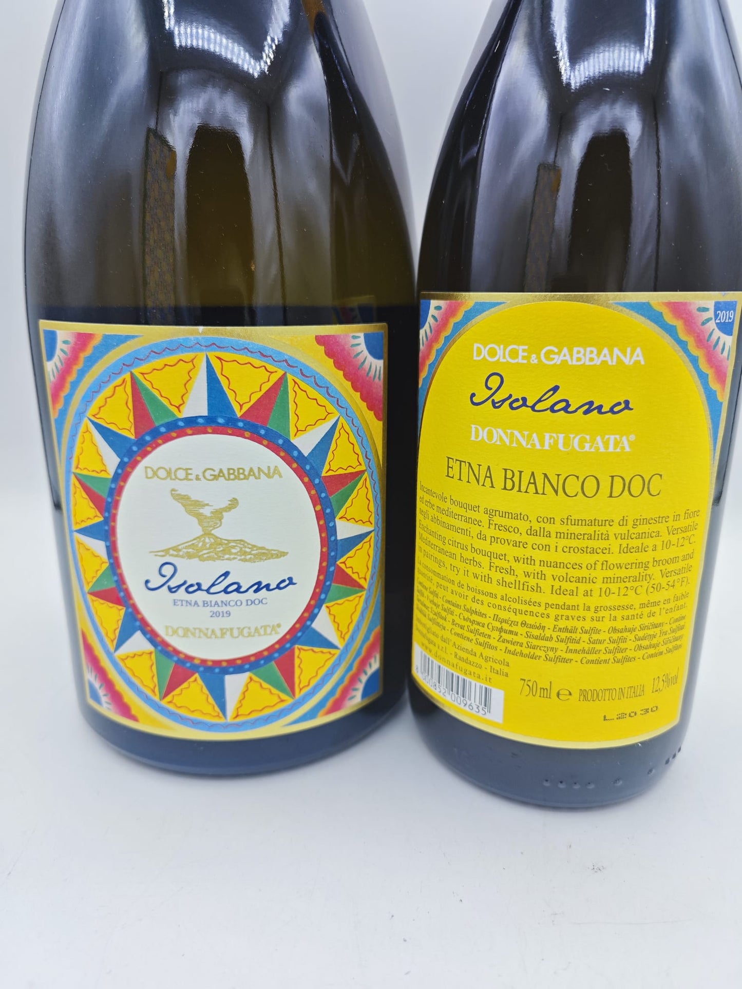 ISOLANO&nbsp;Dolce&amp;Gabbana e Donnafugata 2019 Etna Bianco Doc 2 bot.