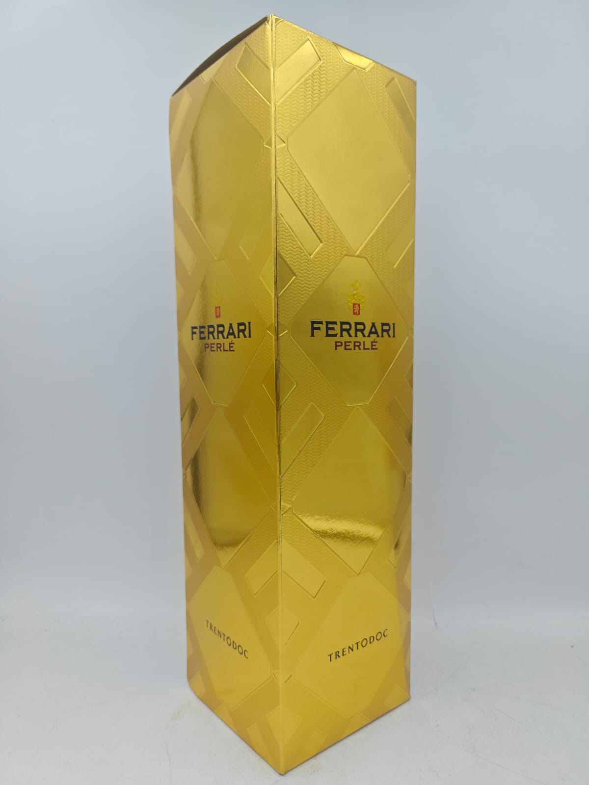 TRENTO DOC BRUT RISERVA "PERLÈ" 2018 ASTUCCIATO - FERRARI
