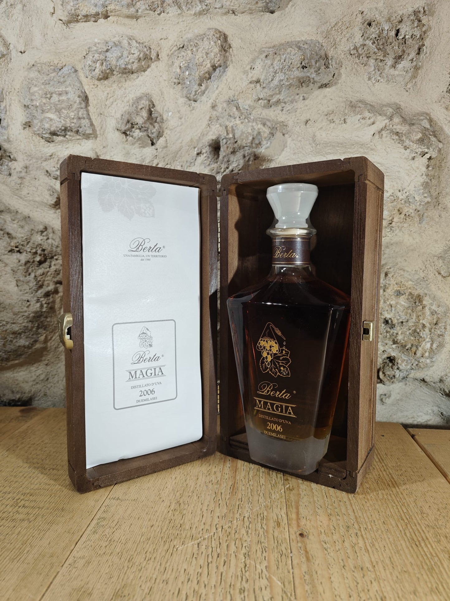 Grappa Magia 2006 - Berta [0.70 Lt, Astucciata]