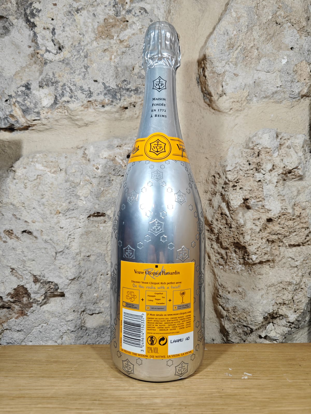 Champagne Rich Veuve Clicquot