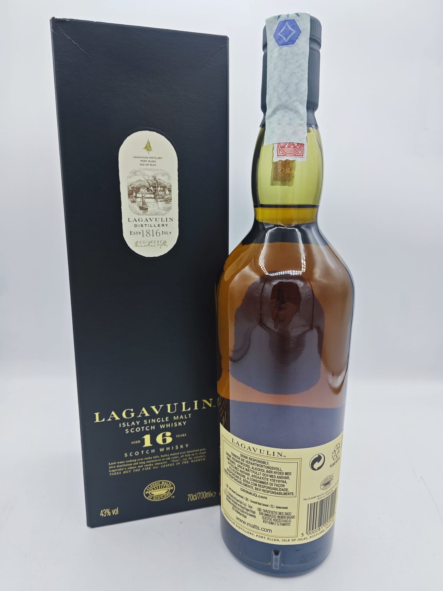 Islay Single Malt Scotch Whisky 16 YO - Lagavulin (0.7l, astuccio)