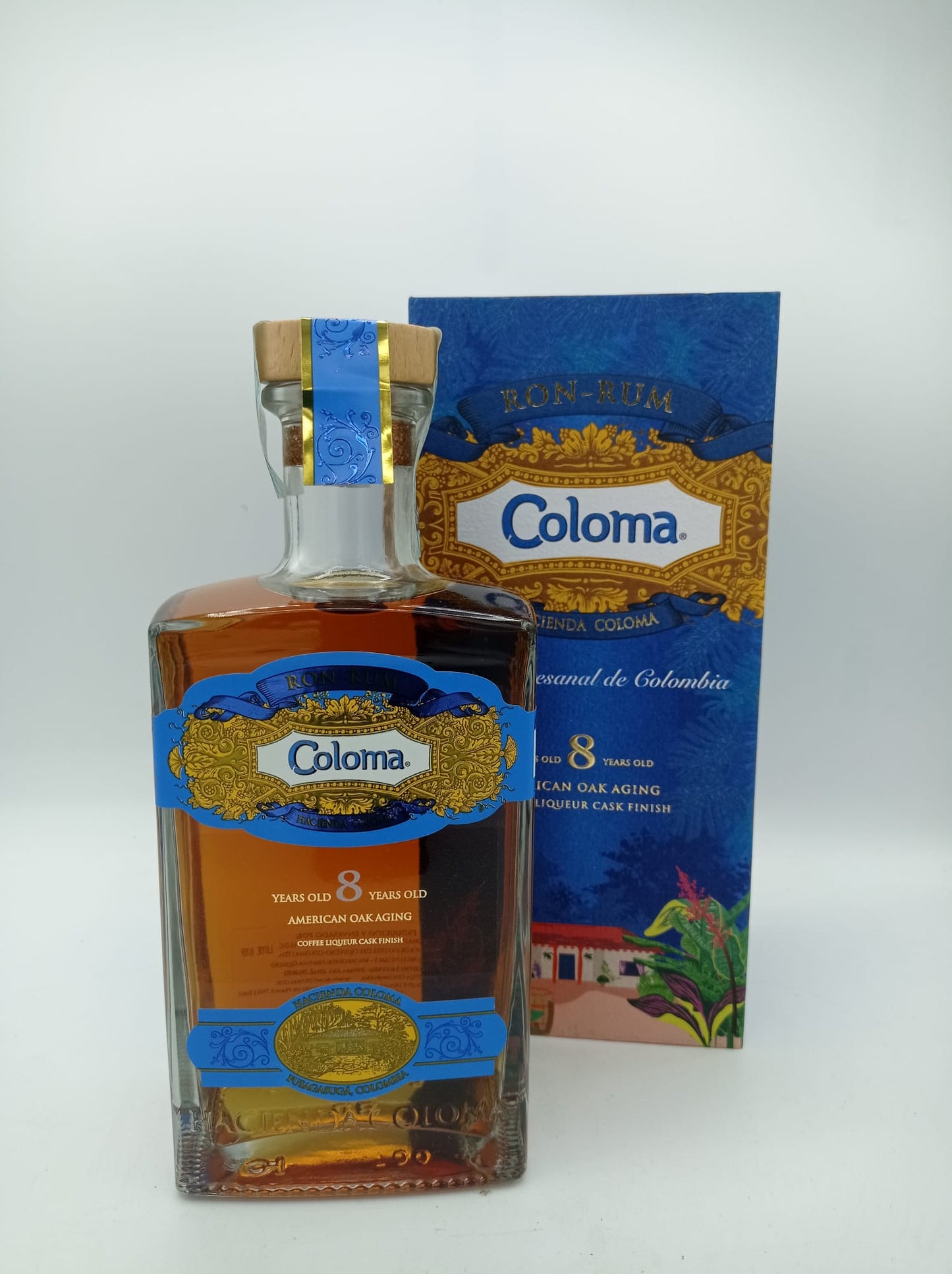 Coloma 8 Years Old 40% Vol. 0,7l in Giftbox