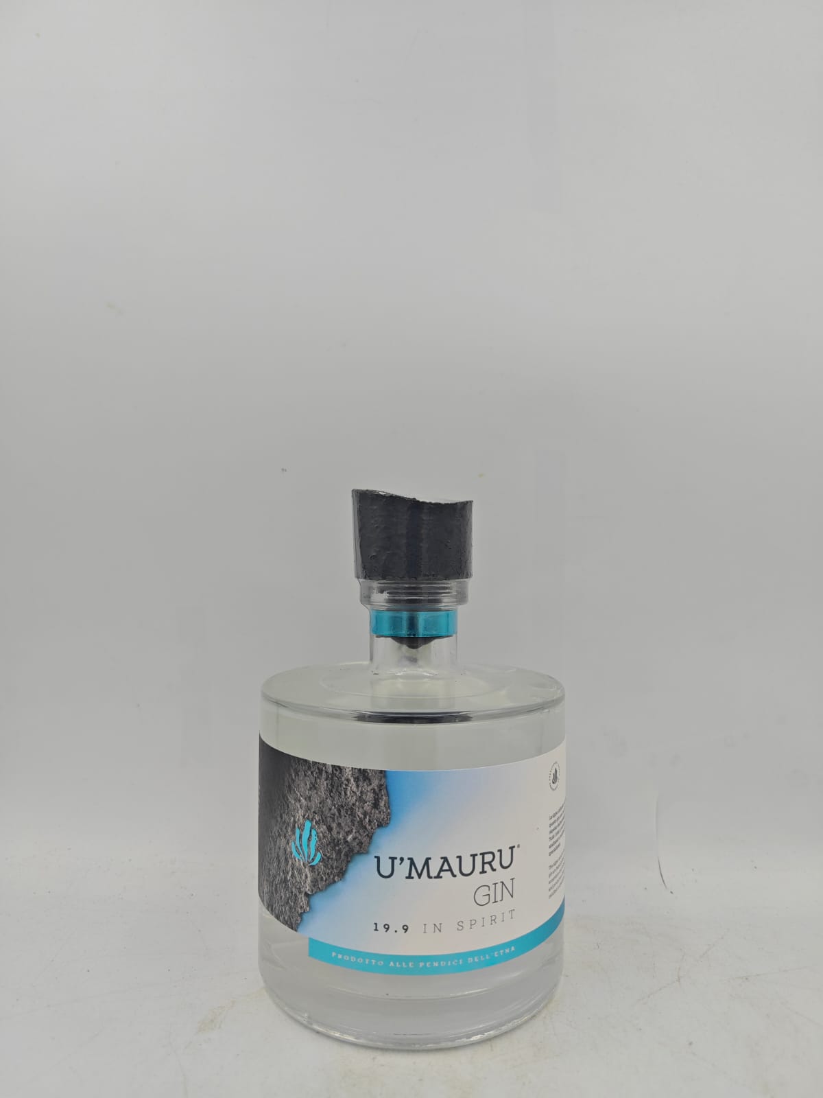 Gin U'Mauru 50cl 19.9 IN SPIRIT – Classic Edition