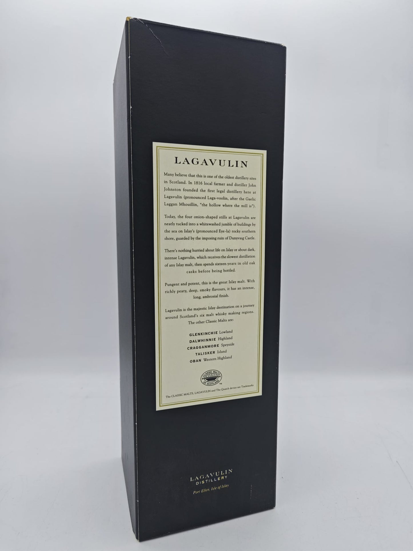 Islay Single Malt Scotch Whisky 16 YO - Lagavulin (0.7l, astuccio)