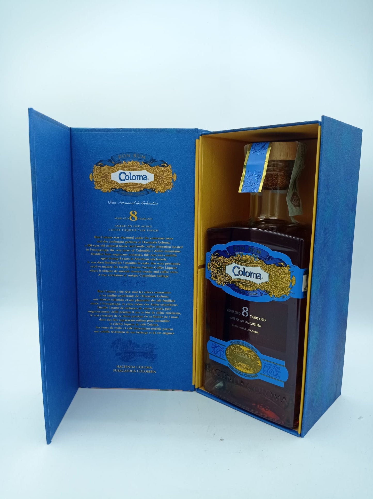 Coloma 8 Years Old 40% Vol. 0,7l in Giftbox