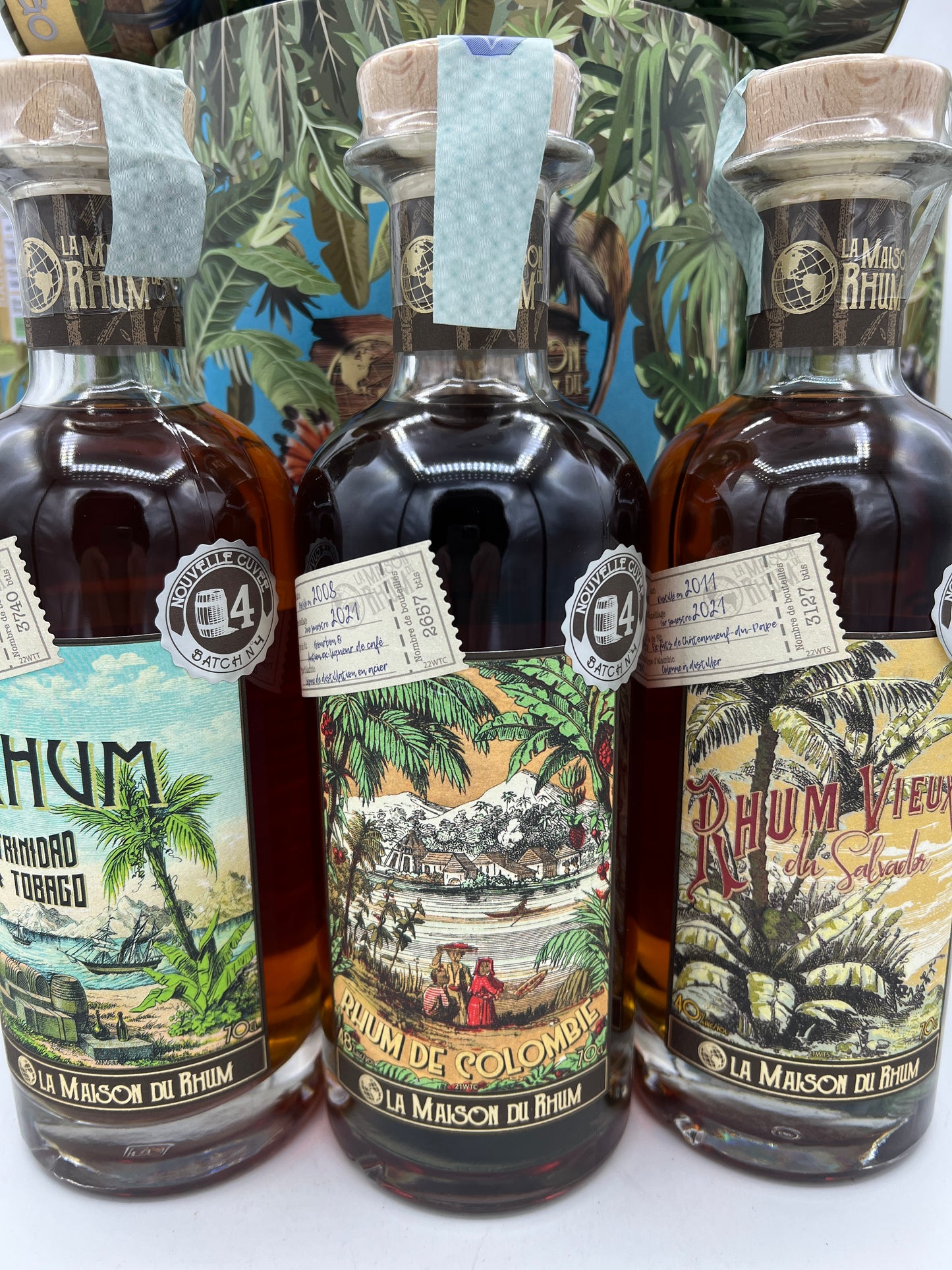 LA MAISON DU RHUM 3 bt di Rum La Maison Du Rhum Batch N° 4a Scelta + Confezione x3