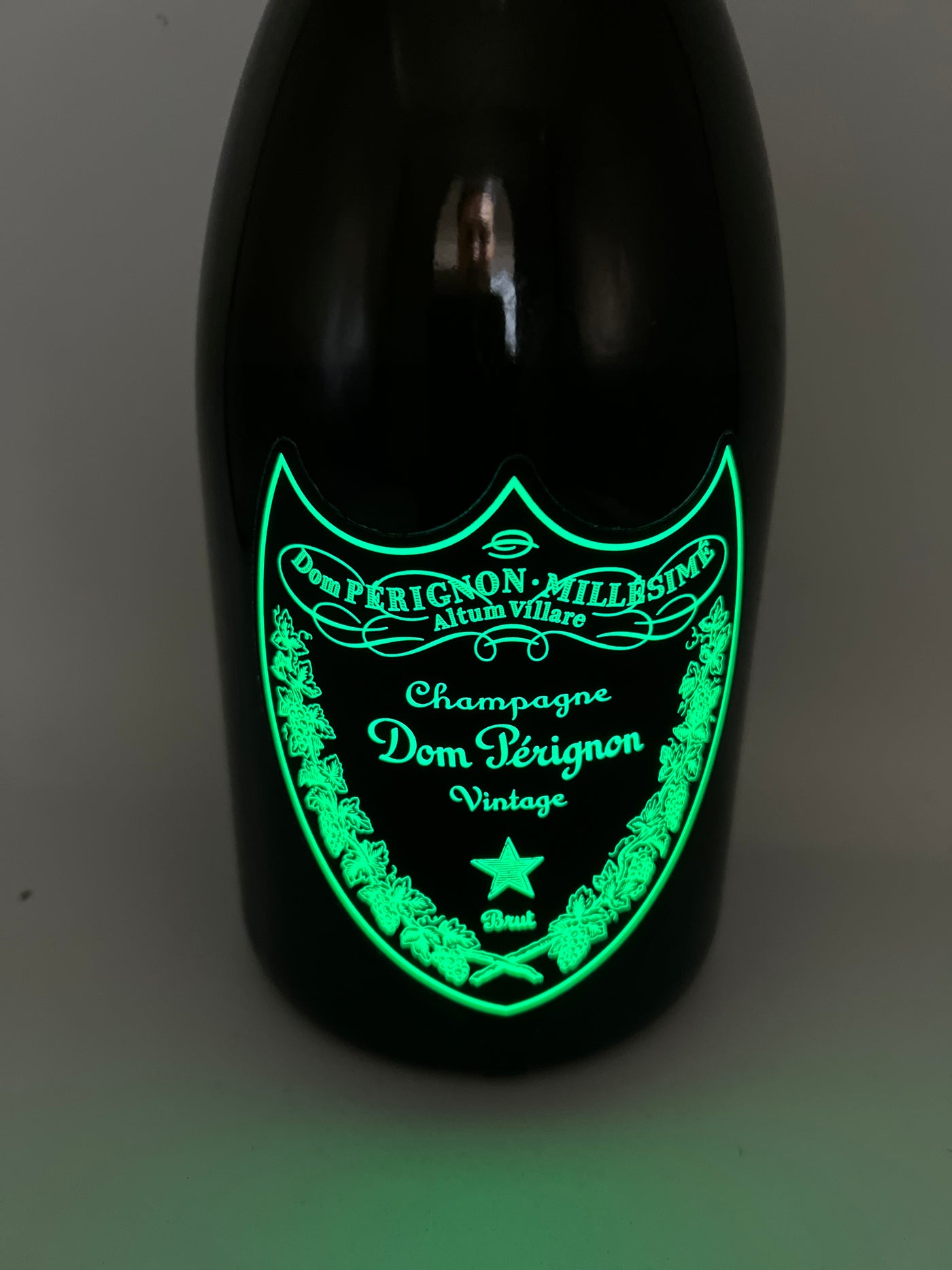 Dom Pérignon Luminous Vintage 2008 Formato: 0.75 L – Enoteca Ostinati